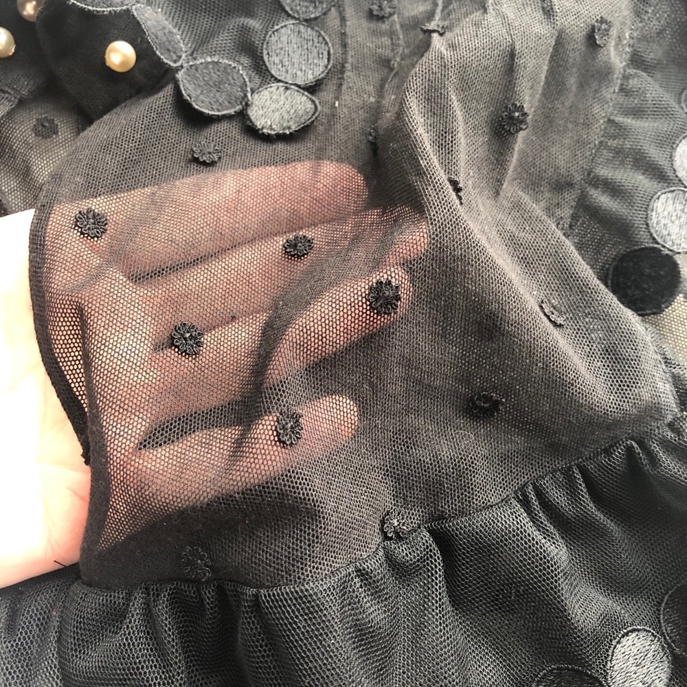 🔶FREE SHIP🔶CHANEL Pearl Button Top - Picture 9 of 15